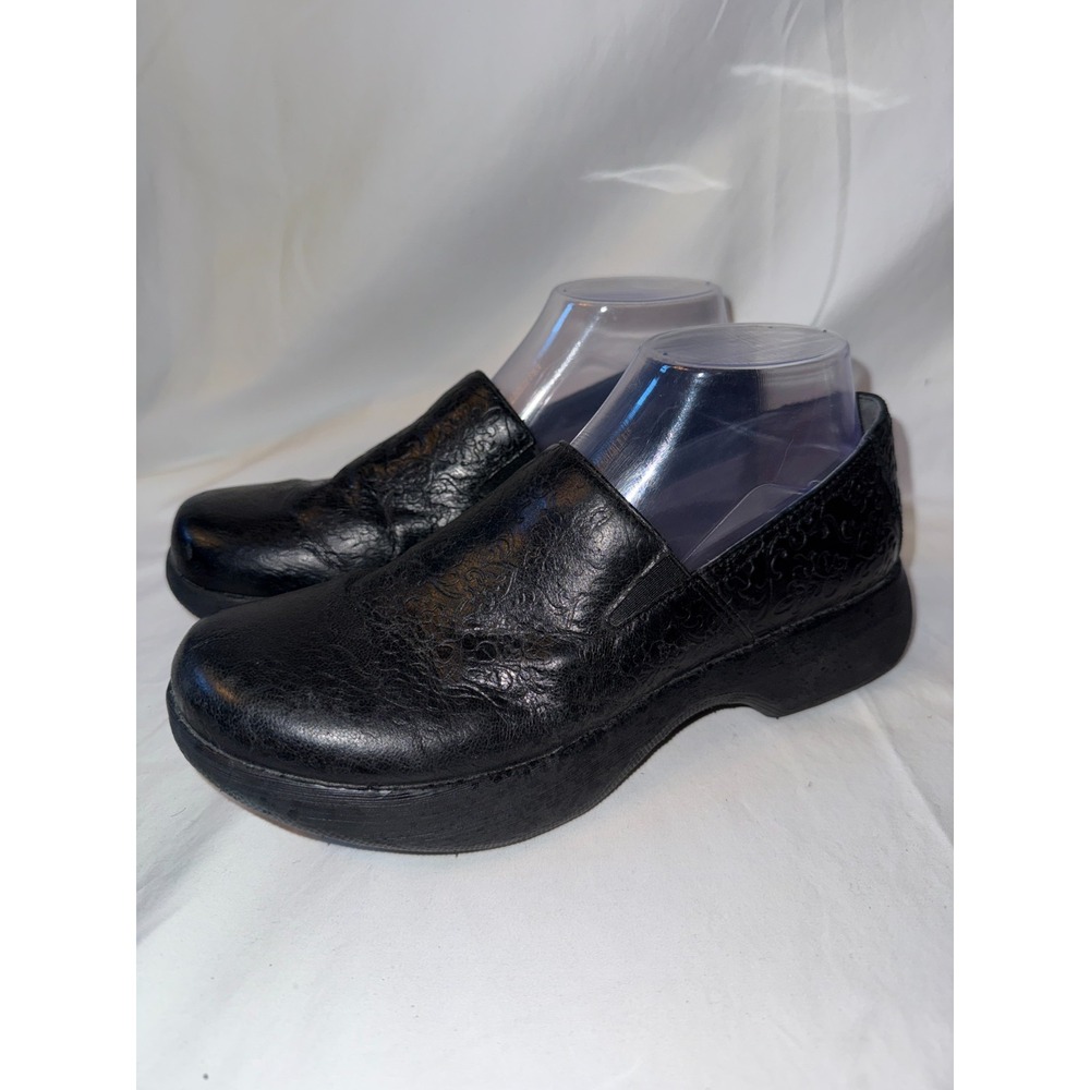 Dansko Winona 7501360200 Womens Clogs 8.5-9 Black Floral Leather Slip On Shoes